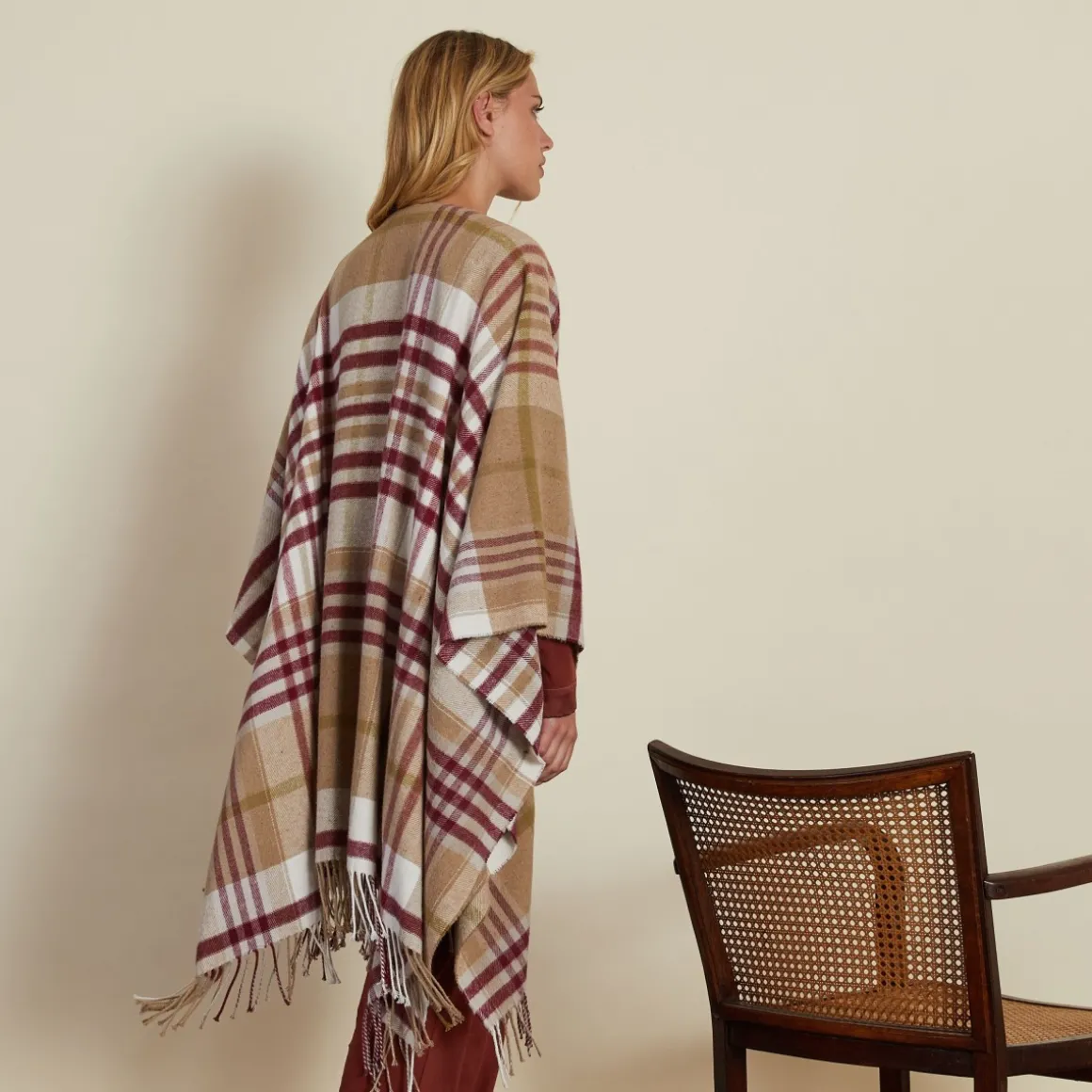 Yves Delorme Poncho Carreaux- Ponchos|Homewear & Loungewear